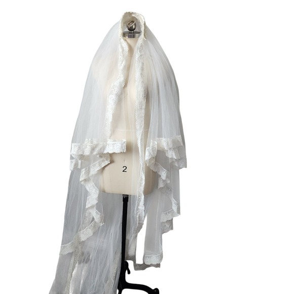 60s Headband Cathedral Wedding Veil 107in Long Lace with Blusher Heirloom bridal - Picture 3 of 16